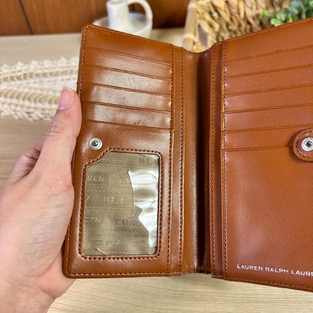 Vintage Lauren Ralph Lauren Patent Leather Bi Fold Wallet Tan Clutch Card Holder - Picture 6 of 10